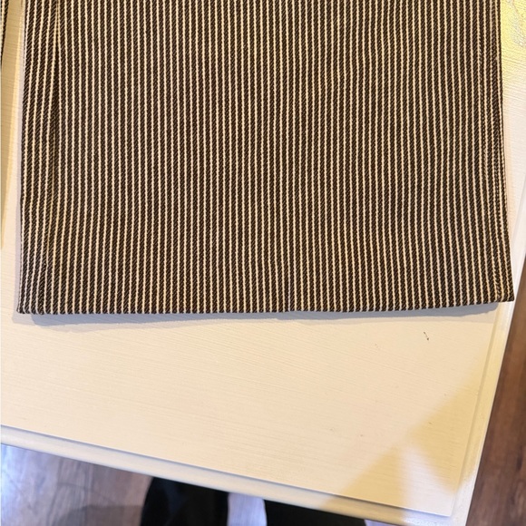 Veronica Beard Taylor Pinstripe High Rise Wide Leg Jean in Cedar, size 28 - Picture 10 of 11